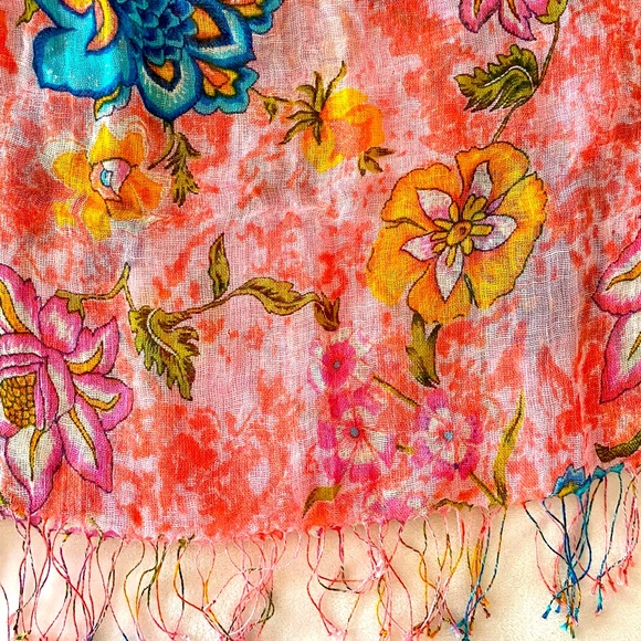 Violet Del Mar Floral Linen Scarf Wrap NWOT - Picture 7 of 10
